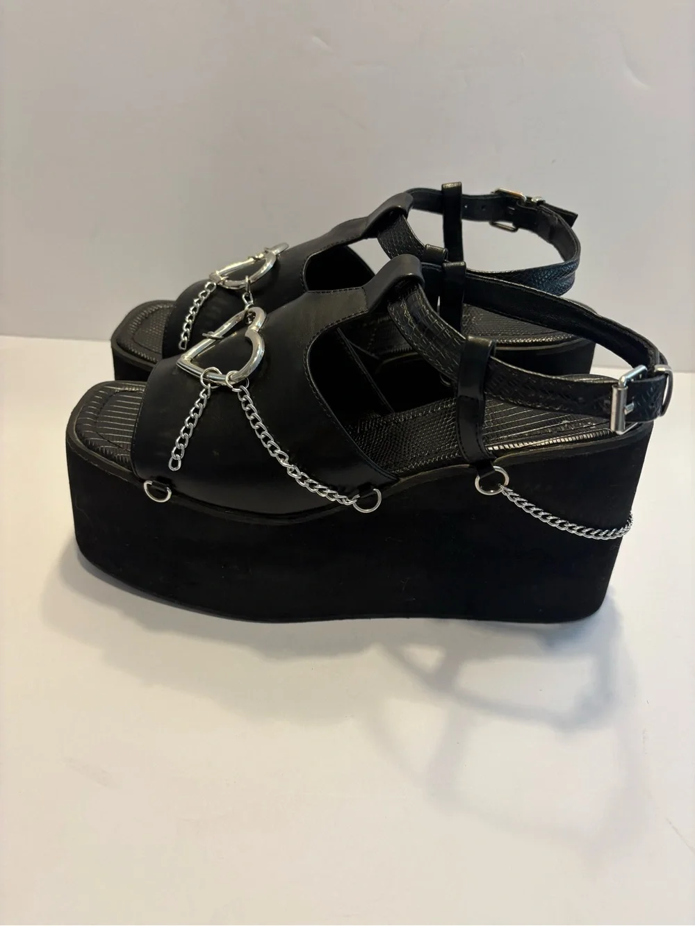 Heart Hardware Chain Wedge Platform Sandals Black Gothic, Grunge, Punk Sz 8